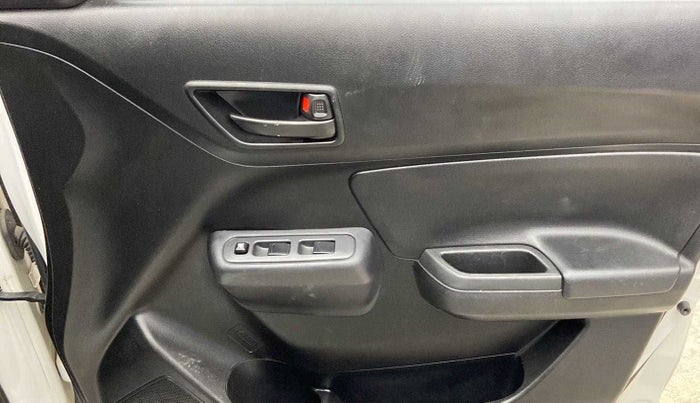 2019 Maruti Swift LXI, Petrol, Manual, 32,985 km, Driver Side Door Panels Control