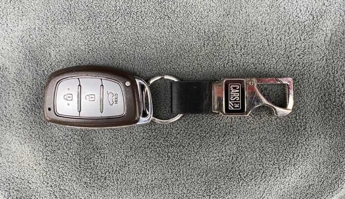 2016 Hyundai Creta SX PLUS AT 1.6 PETROL, Petrol, Automatic, 50,964 km, Key Close Up