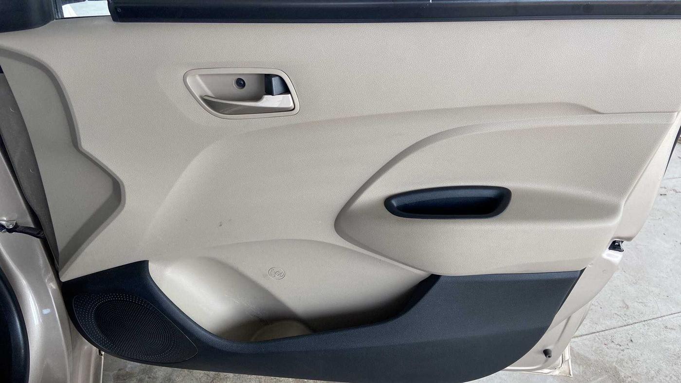 2021 Hyundai NEW SANTRO SPORTZ AMT, Petrol, Automatic, 39,862 km, Driver Side Door Panels Control