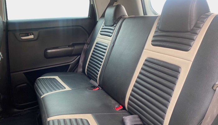 2022 Maruti New Wagon-R VXI CNG 1.0, CNG, Manual, 8,709 km, Right Side Rear Door Cabin
