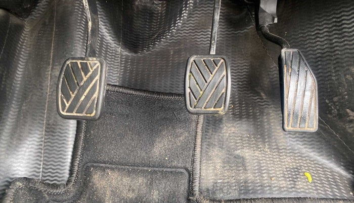 2022 Maruti New Wagon-R VXI CNG 1.0, CNG, Manual, 8,709 km, Pedals