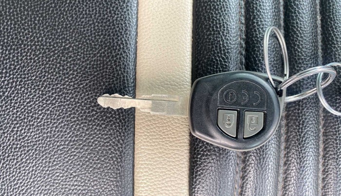 2022 Maruti New Wagon-R VXI CNG 1.0, CNG, Manual, 8,709 km, Key Close Up