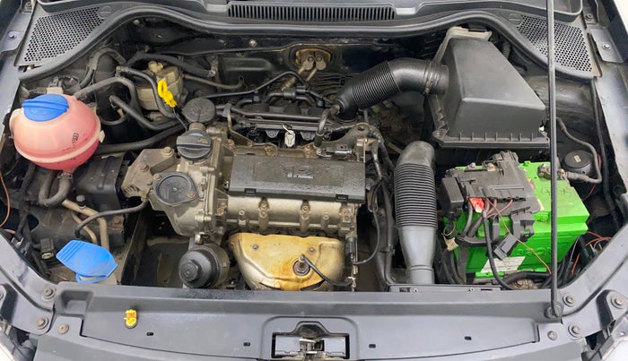 2015 Volkswagen Polo TRENDLINE 1.2L PETROL, Petrol, Manual, 58,651 km, Open Bonet