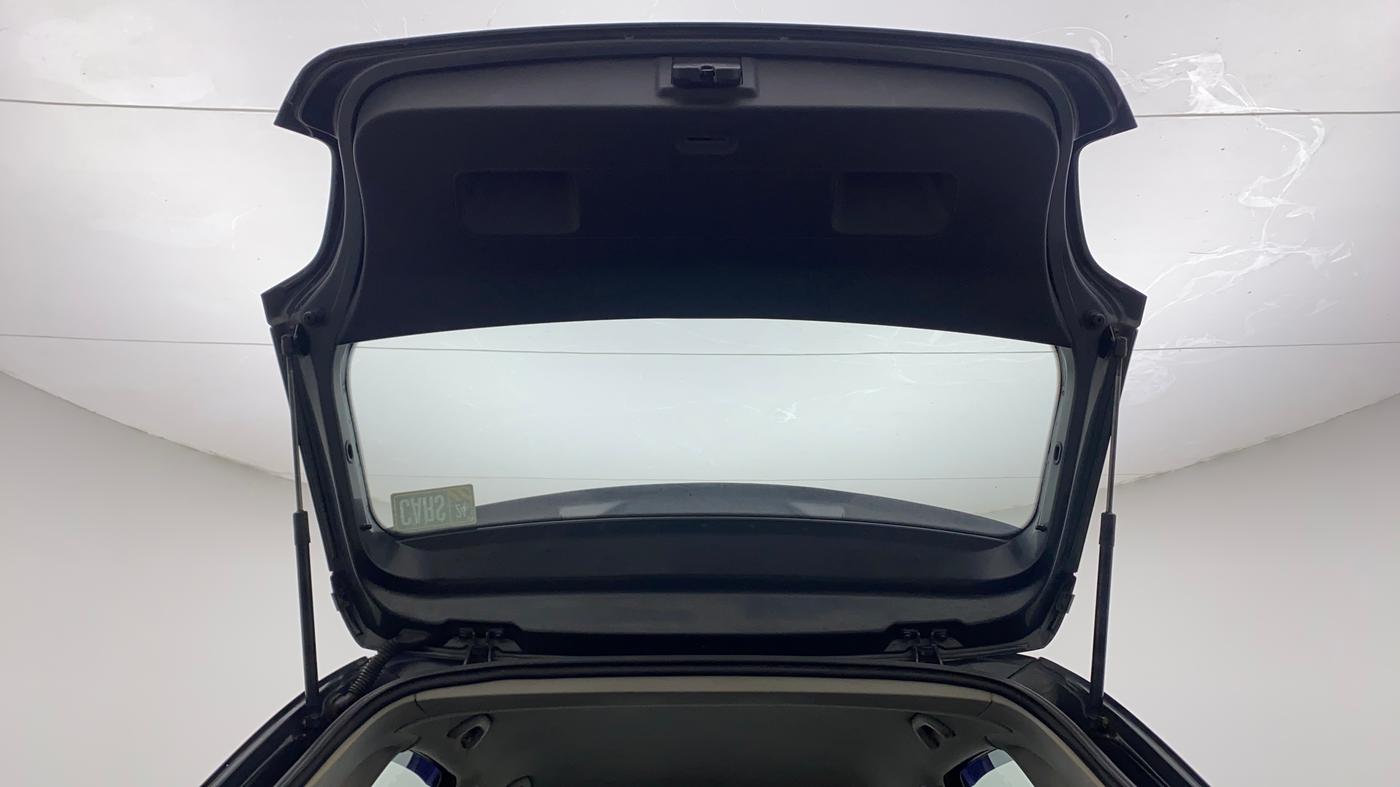 2015 Volkswagen Polo TRENDLINE 1.2L PETROL, Petrol, Manual, 58,651 km, Boot Door Open