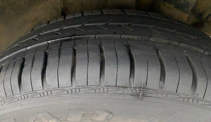 2018 Hyundai Grand i10 SPORTZ AT 1.2 KAPPA VTVT, Petrol, Automatic, 40,889 km, Left Rear Tyre Tread