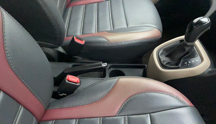 2018 Hyundai Grand i10 SPORTZ AT 1.2 KAPPA VTVT, Petrol, Automatic, 40,889 km, Gear Lever