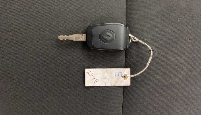 2019 Renault Kwid CLIMBER 1.0 AMT, Petrol, Automatic, 14,588 km, Key Close Up