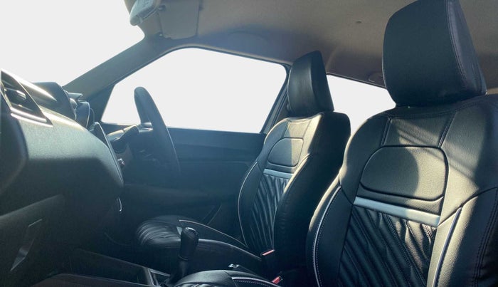 2021 Maruti Swift VXI, Petrol, Manual, 10,637 km, Right Side Front Door Cabin