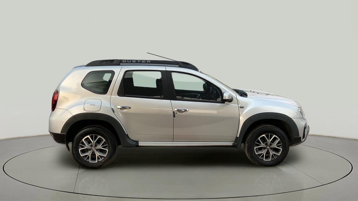 2021 Renault Duster RXZ 1.5 PETROL MT, Petrol, Manual, 22,372 km, Right Side View