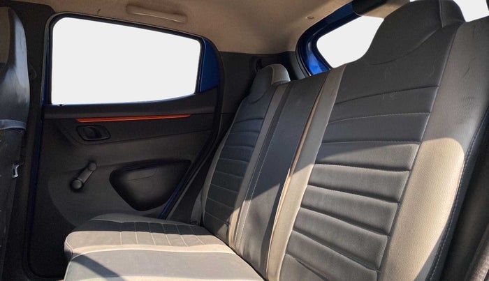 2019 Renault Kwid CLIMBER 1.0, Petrol, Manual, 27,220 km, Right Side Rear Door Cabin