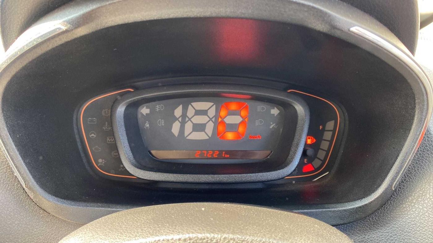 2019 Renault Kwid CLIMBER 1.0, Petrol, Manual, 27,220 km, Odometer Image