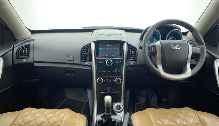 2021 Mahindra XUV500 W7, Diesel, Manual, 49,153 km, Dashboard