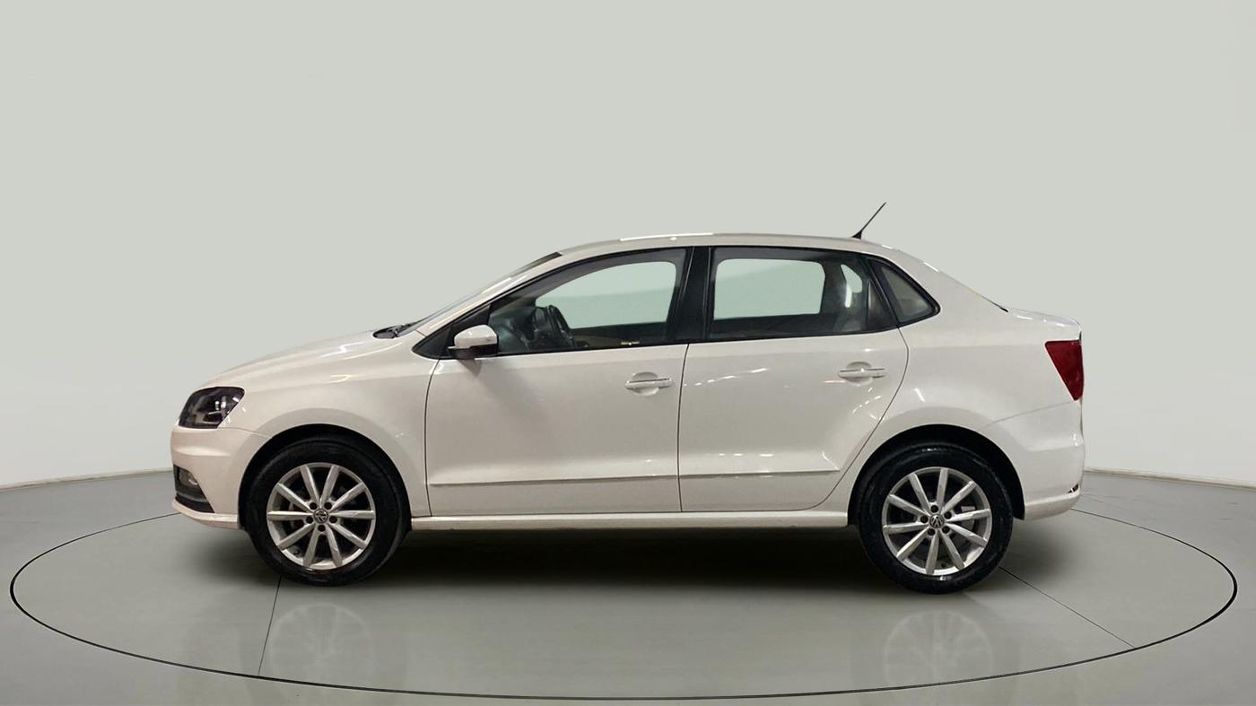 2018 Volkswagen Ameo HIGHLINE PLUS 1.5L 16 ALLOY, Diesel, Manual, 44,123 km, Left Side