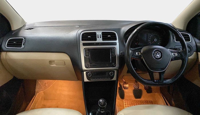 2018 Volkswagen Ameo HIGHLINE PLUS 1.5L 16 ALLOY, Diesel, Manual, 44,123 km, Dashboard