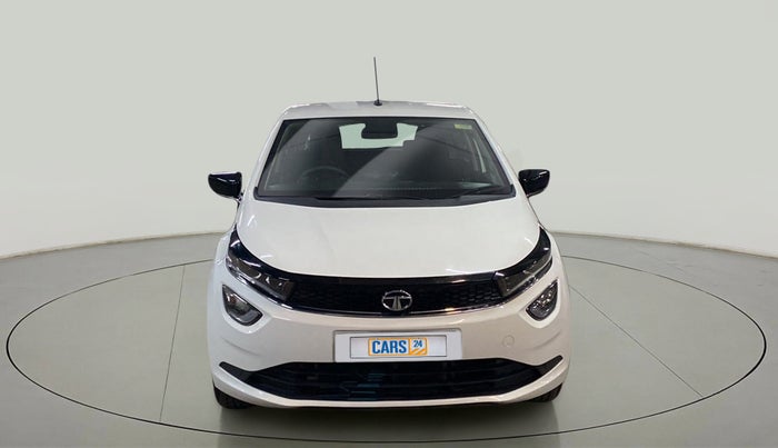 2022 Tata ALTROZ XZ DIESEL, Diesel, Manual, 12,105 km, Front
