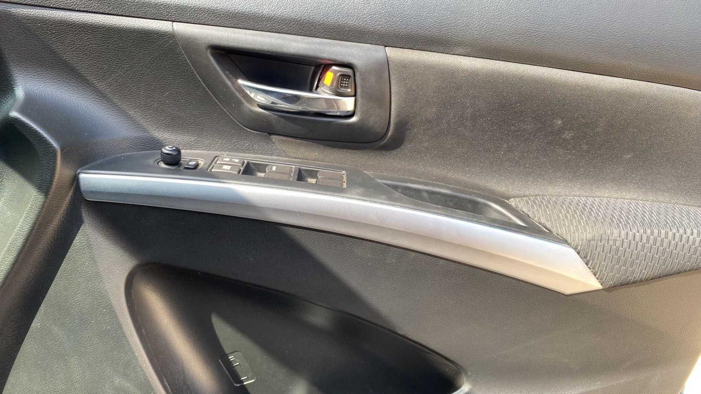 2021 Maruti S Cross ZETA AT 1.5, Petrol, Automatic, 18,594 km, Driver Side Door Panels Control