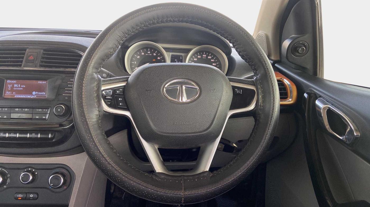 2016 Tata Tiago XZ PETROL, Petrol, Manual, 75,975 km, Steering Wheel Close Up