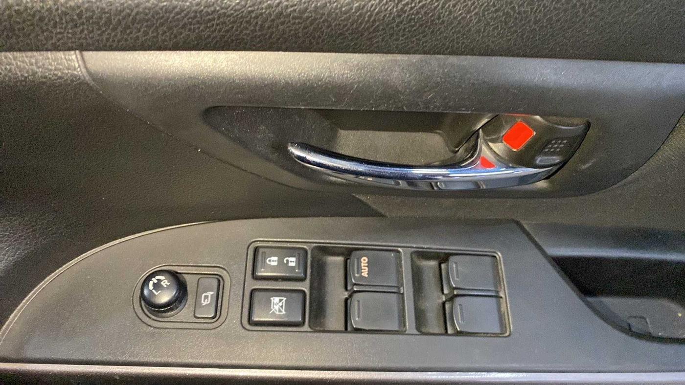 2019 Maruti S Cross DELTA 1.3, Diesel, Manual, 65,997 km, Driver Side Door Panels Control