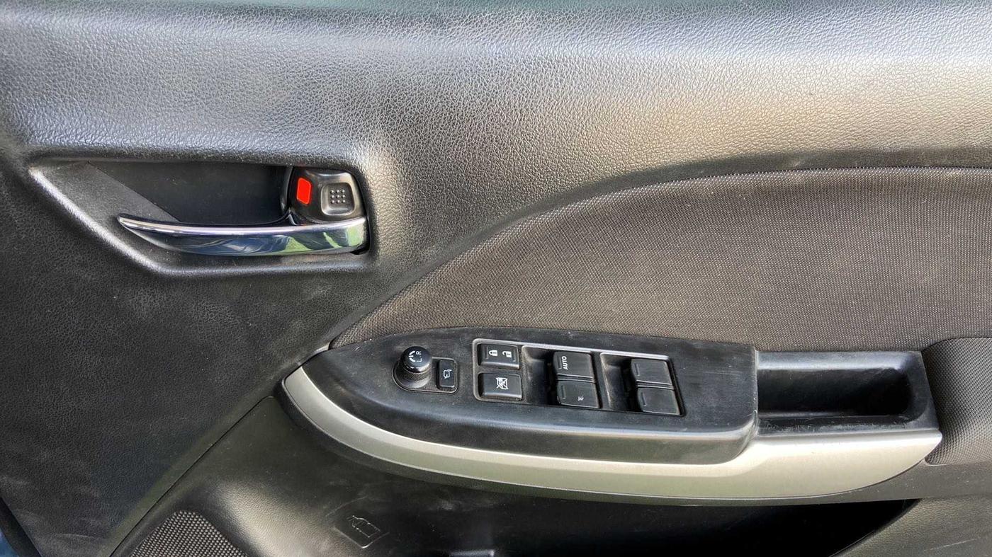 2018 Maruti Baleno ALPHA DIESEL 1.3, Diesel, Manual, 76,167 km, Driver Side Door Panels Control