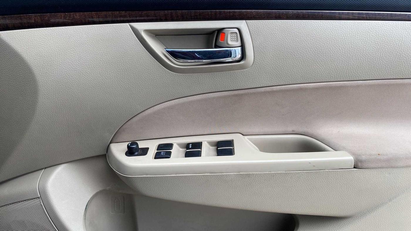 2014 Maruti Swift Dzire VDI, Diesel, Manual, 98,016 km, Driver Side Door Panels Control
