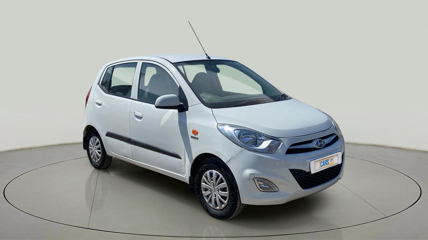 2015 Hyundai i10 SPORTZ 1.1, Petrol, Manual, 40,419 km, SRP
