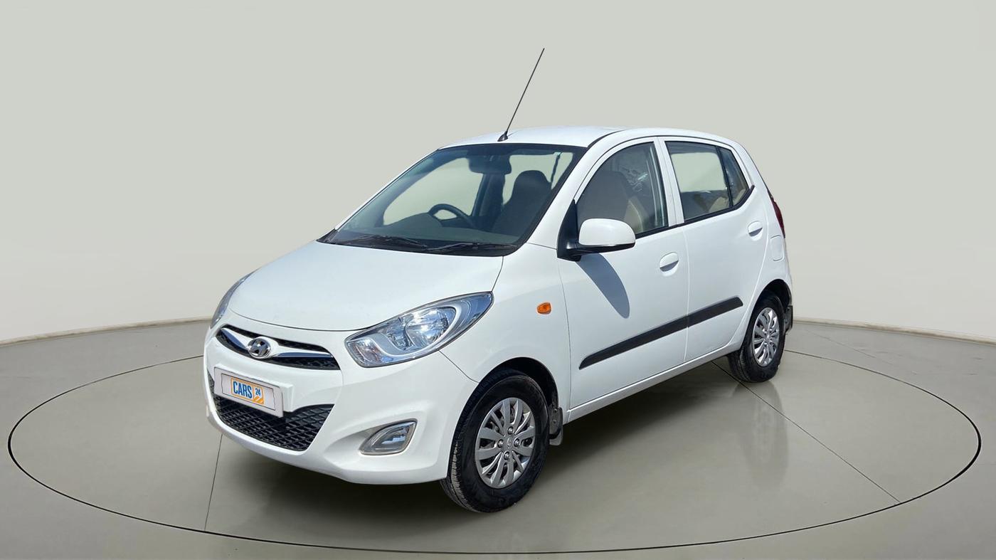 2015 Hyundai i10 SPORTZ 1.1, Petrol, Manual, 40,419 km, Left Front Diagonal