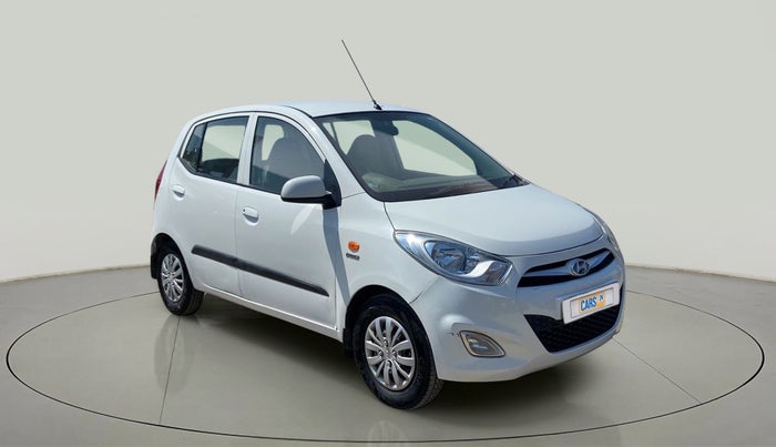 2015 Hyundai i10 SPORTZ 1.1, Petrol, Manual, 40,419 km, Right Front Diagonal