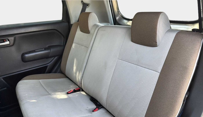 2020 Maruti New Wagon-R VXI 1.2 AMT, Petrol, Automatic, 54,389 km, Right Side Rear Door Cabin