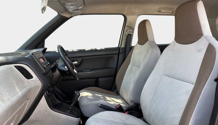 2020 Maruti New Wagon-R VXI 1.2 AMT, Petrol, Automatic, 54,389 km, Right Side Front Door Cabin