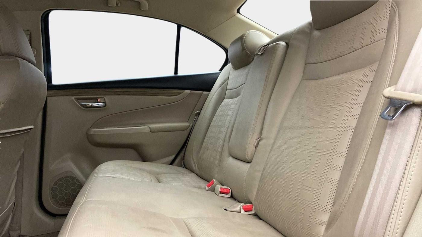 2019 Maruti Ciaz DELTA 1.5 SHVS MT PETROL, Petrol, Manual, 20,192 km, Right Side Rear Door Cabin