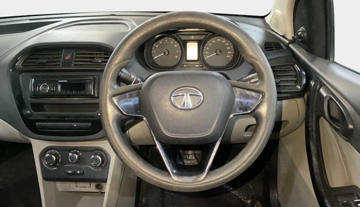 2018 Tata Tiago XM DIESEL, Diesel, Manual, 1,07,243 km, Steering Wheel Close Up