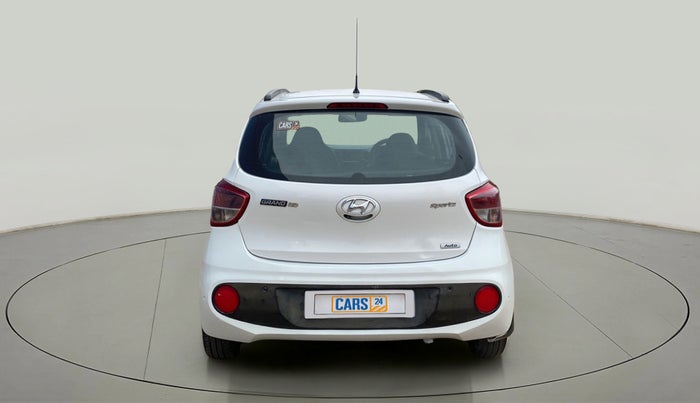 2017 Hyundai Grand i10 SPORTZ (O) AT 1.2 KAPPA VTVT, Petrol, Automatic, 73,453 km, Back/Rear