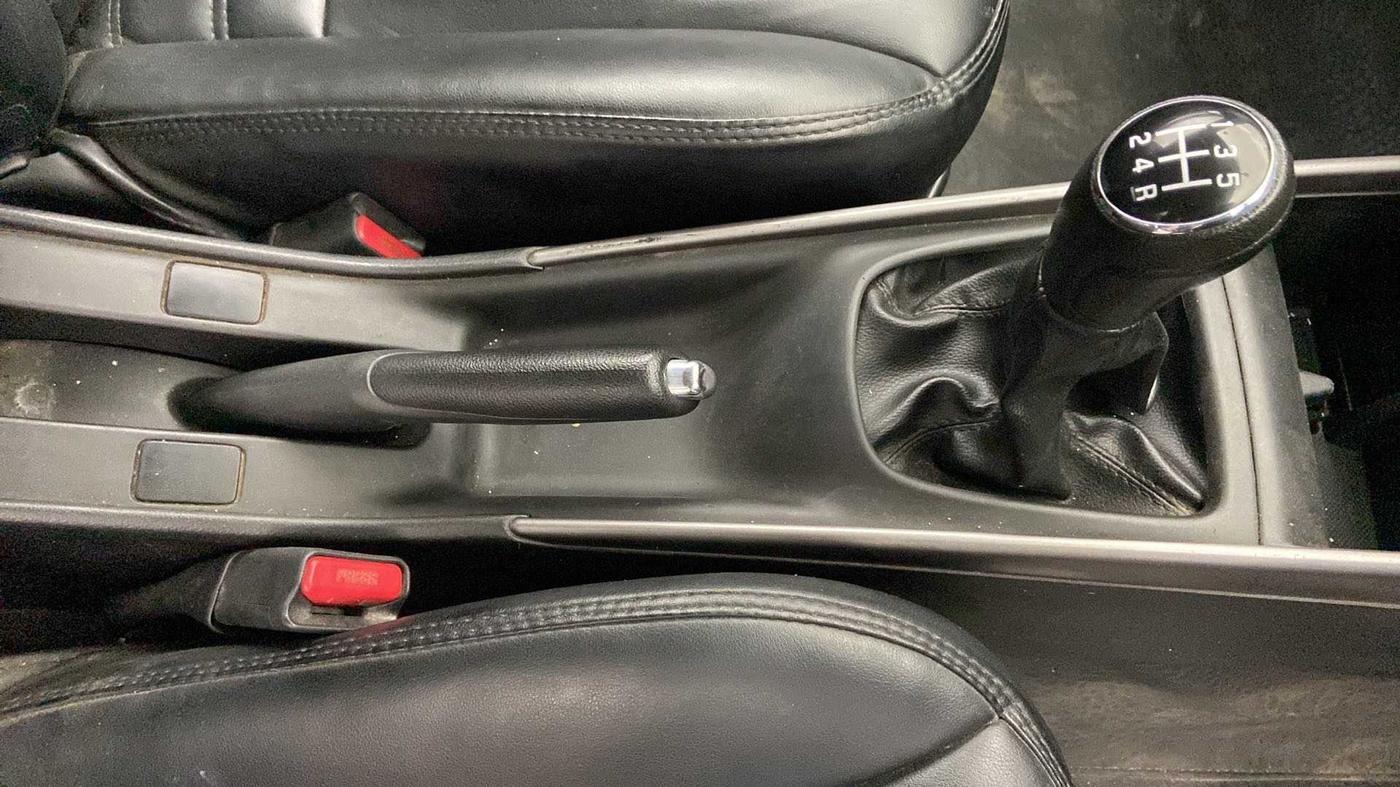 2020 Maruti Baleno DELTA PETROL 1.2, Petrol, Manual, 59,222 km, Gear Lever