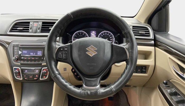 2017 Maruti Ciaz ZETA 1.4  MT PETROL, Petrol, Manual, 51,530 km, Steering Wheel Close Up
