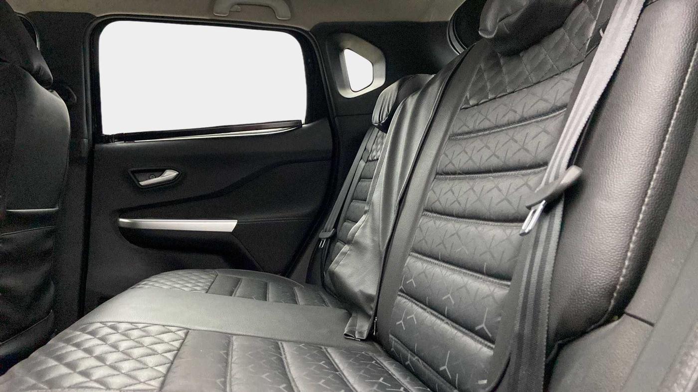 2022 Nissan MAGNITE XV PREMIUM, Petrol, Manual, 8,239 km, Right Side Rear Door Cabin