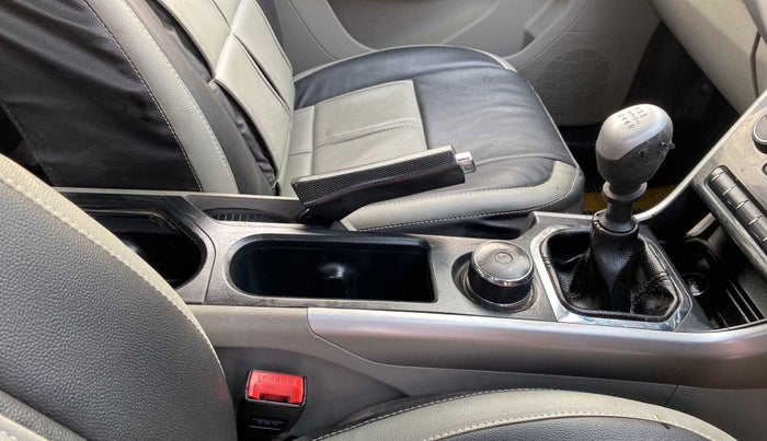2018 Tata NEXON XZ PETROL, Petrol, Manual, 51,039 km, Gear Lever