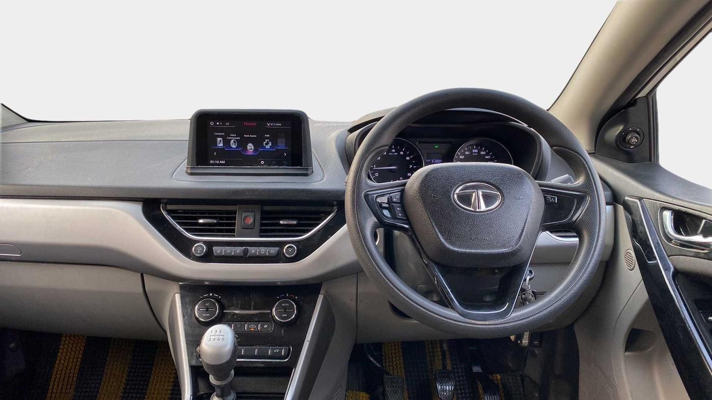 2018 Tata NEXON XZ PETROL, Petrol, Manual, 51,039 km, Air Conditioner