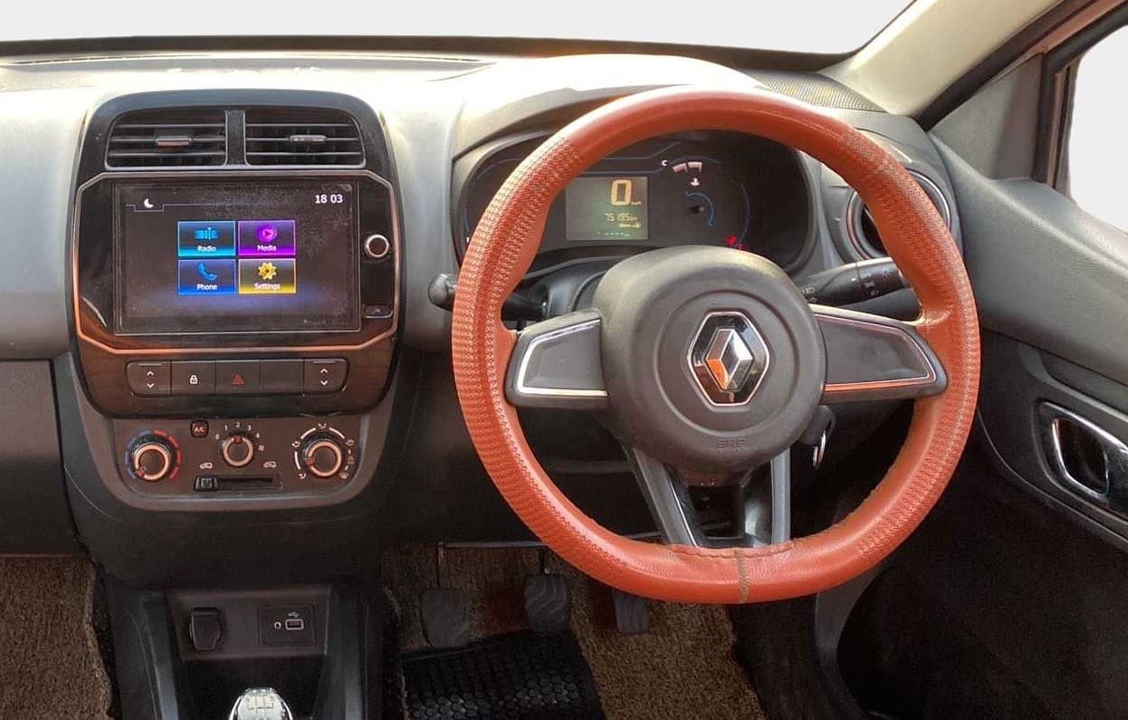 2020 Renault Kwid RXT 0.8, Petrol, Manual, 75,290 km, Steering Wheel Close Up
