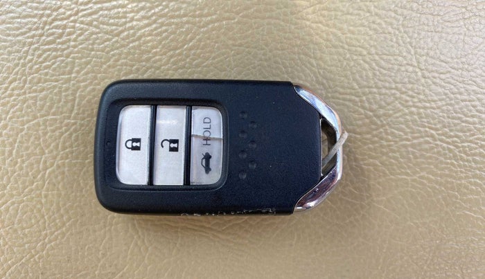 2018 Honda Amaze 1.2L I-VTEC V CVT, Petrol, Automatic, 24,053 km, Key Close Up