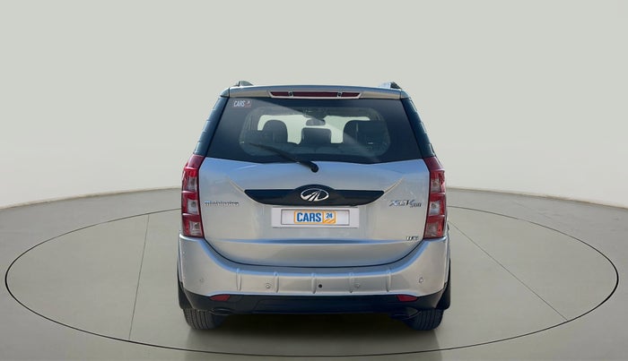 2016 Mahindra XUV500 W6 AT, Diesel, Automatic, 85,364 km, Back/Rear