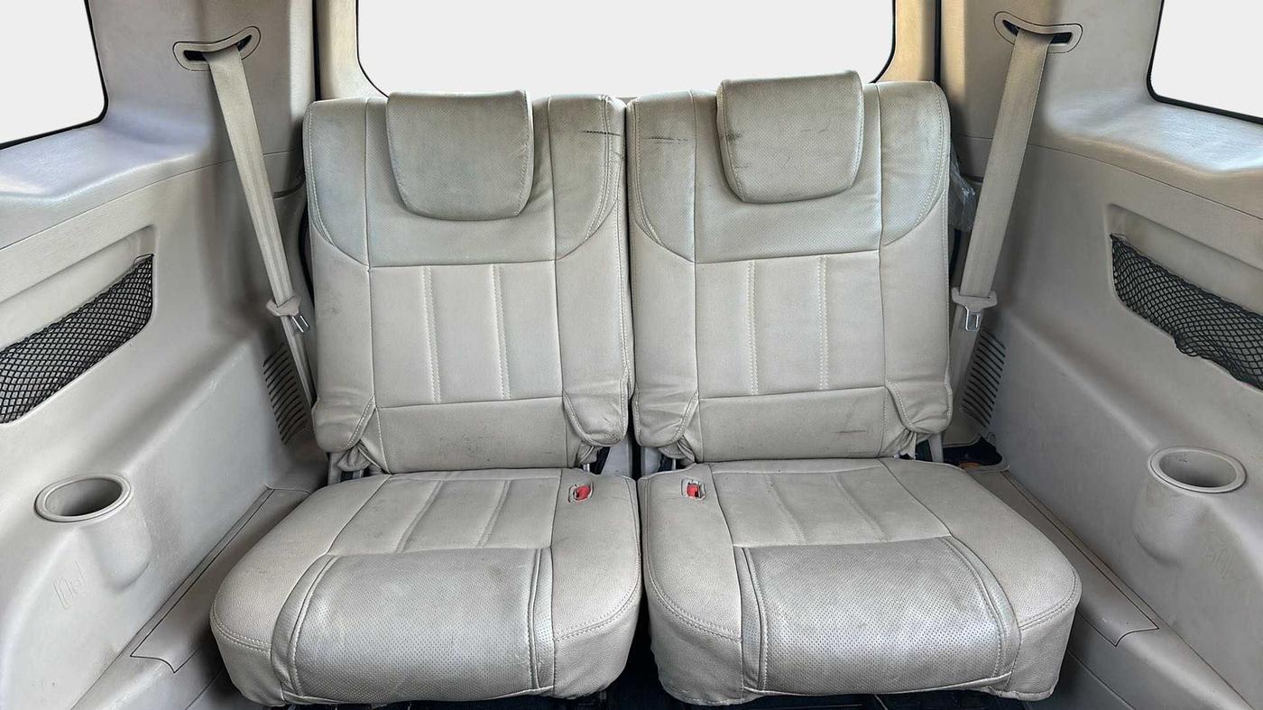 2016 Mahindra XUV500 W6 AT, Diesel, Automatic, 85,364 km, Third Seat Row ( optional )
