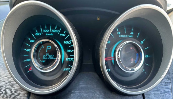 2016 Mahindra XUV500 W6 AT, Diesel, Automatic, 85,364 km, Odometer Image