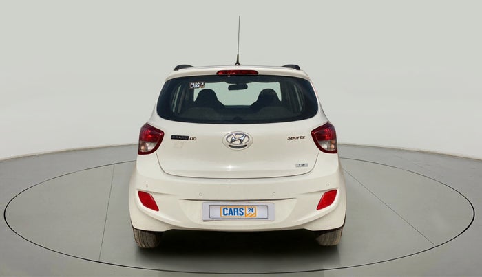 2016 Hyundai Grand i10 SPORTZ 1.2 KAPPA VTVT, Petrol, Manual, 66,630 km, Back/Rear