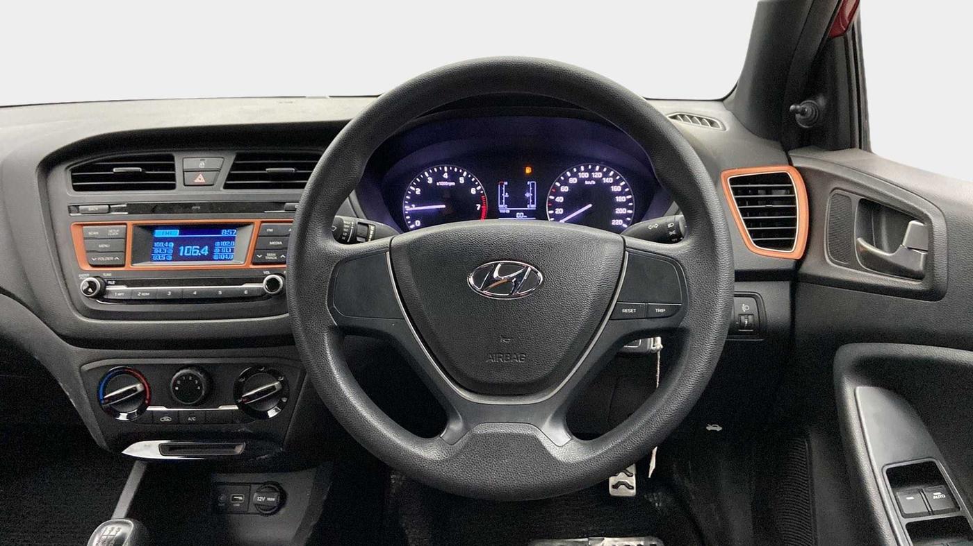 2016 Hyundai i20 Active 1.2 BASE, Petrol, Manual, 55,120 km, Steering Wheel Close Up