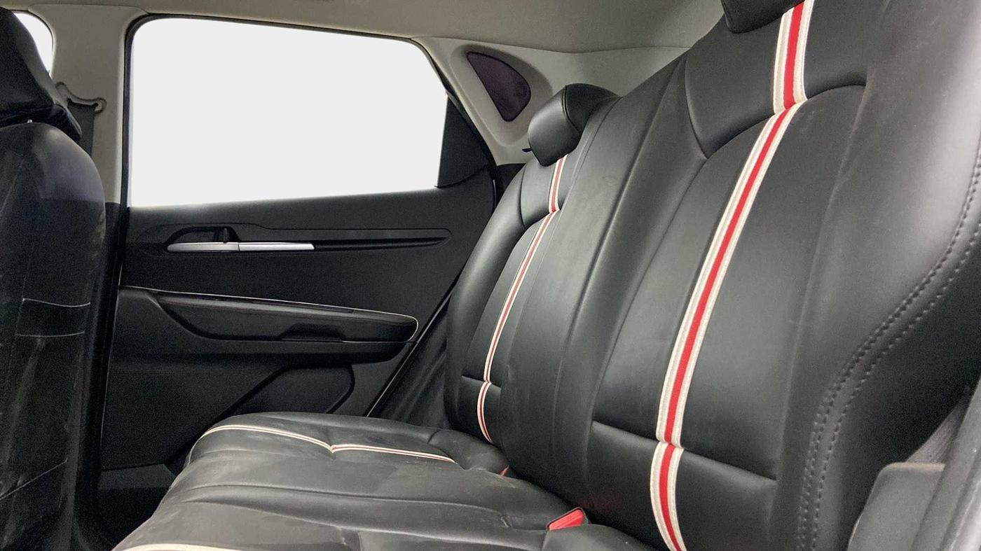 2020 KIA SONET HTK PLUS 1.5, Diesel, Manual, 35,537 km, Right Side Rear Door Cabin
