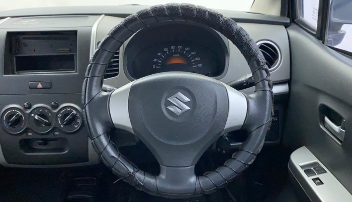 2010 Maruti Wagon R 1.0 LXI, Petrol, Manual, 36,113 km, Steering Wheel Close Up