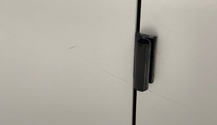 2010 Maruti Wagon R 1.0 LXI, Petrol, Manual, 36,113 km, Right quarter panel - Minor scratches