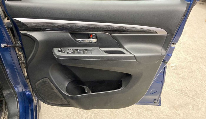 2021 Maruti XL6 ZETA MT, Petrol, Manual, 27,114 km, Driver Side Door Panels Control