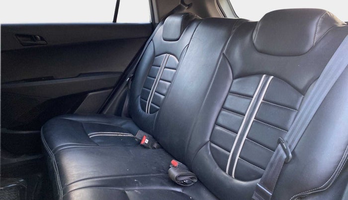 2017 Hyundai Creta E PLUS 1.6 PETROL, Petrol, Manual, 92,136 km, Right Side Rear Door Cabin