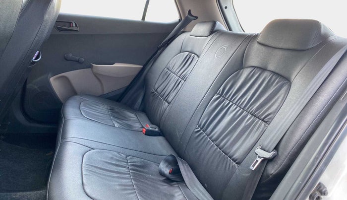 2018 Hyundai Grand i10 ERA 1.2 KAPPA VTVT, Petrol, Manual, 25,381 km, Right Side Rear Door Cabin